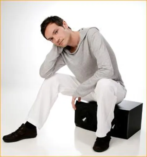 Ralf GUM beendet seine Residency im Airport Würzburg Bild: Ralf GUM beendet seine Residency im Airport Würzburg