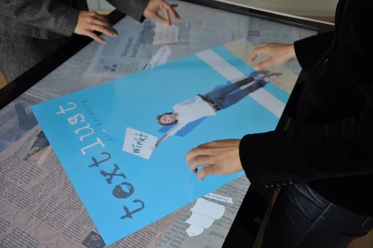 Bild: weTouch: Multi-Touch-Technologie erlaubt Stories zum Anfassen
