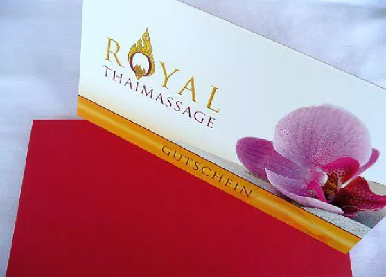 Bild: Geschenkidee: Stilvolle Geschenkgutscheine für eine originale Thaimassage in Dresden