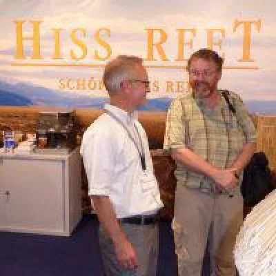 Halme von Hiss für den "reisenden USA-Reetdachdecker" Bild: Halme von Hiss für den "reisenden USA-Reetdachdecker"