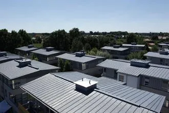 Rheinzink stellt Dachlösung aus Titanzink vor, die das Beste zweier Welten vereint Bild: Rheinzink stellt Dachlösung aus Titanzink vor, die das Beste zweier Welten vereint