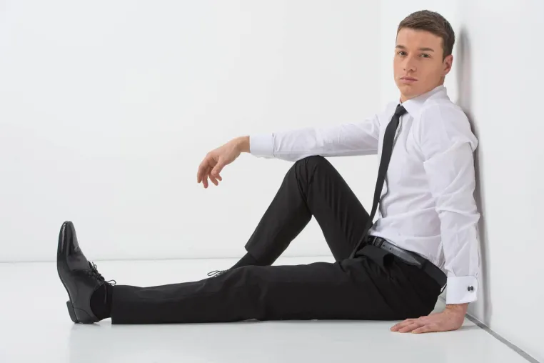 Bild: Grosse Herren Schuhe für anspruchsvolle Männer bei schuhplus