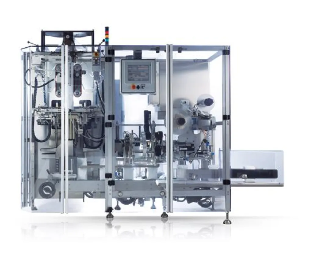 Die Falt- und Etikettiermaschine FM260 legt die Fahne wahlweise ein- oder zweimal um.