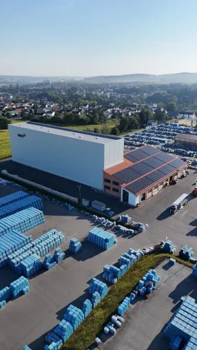 Mehrwert schaffen durch Dachsanierung Bild: Mehrwert schaffen durch Dachsanierung