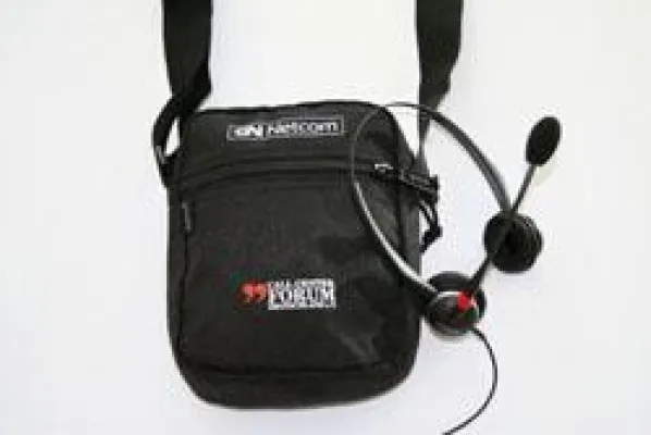 Bild: Headset im Jubiläumslook