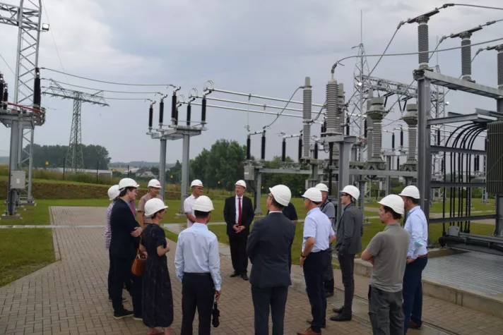 Bild: Netzausbau: Neues Umspannwerk von E.DIS in Mecklenburg-Vorpommern nimmt erneuerbare Energien ins Stromnetz auf