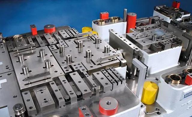 Bild: Klaus Baier Werkzeugbau & Stanztechnik auf der EuroBLECH