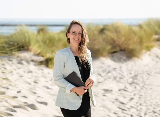 Bild: Heiraten am Strand - Mit Doreen Bräun wird der Traum von der Strandhochzeit Wirklichkeit