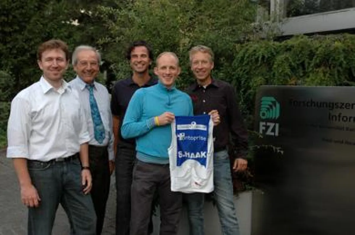 Dr. Carsten Holtmann (FZI), Prof. Dr. Rudi Studer (FZI), Hans-Peter Schnurr (Ontoprise GmbH), Steffen Haak (FZI), Dr. Ralf Nikolai (Lindenbaum GmbH)