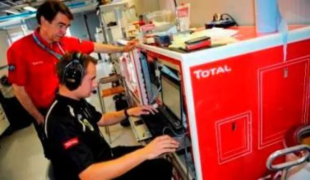 Bild: Formel1-Start: Schmier- und Treibstoffexperte berät Red Bull