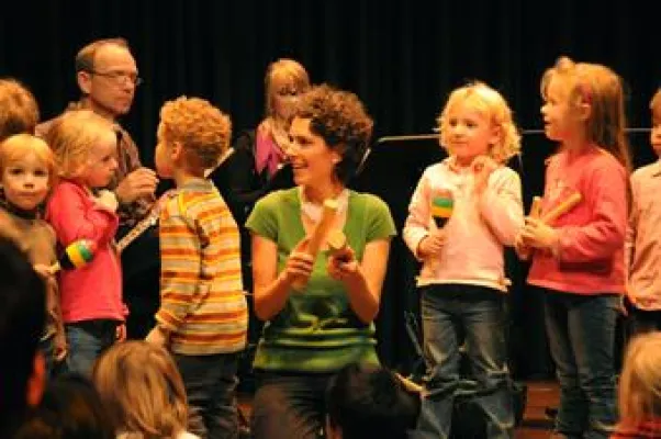 Bild: Manege frei für die mini.musik Konzertreihe 2010