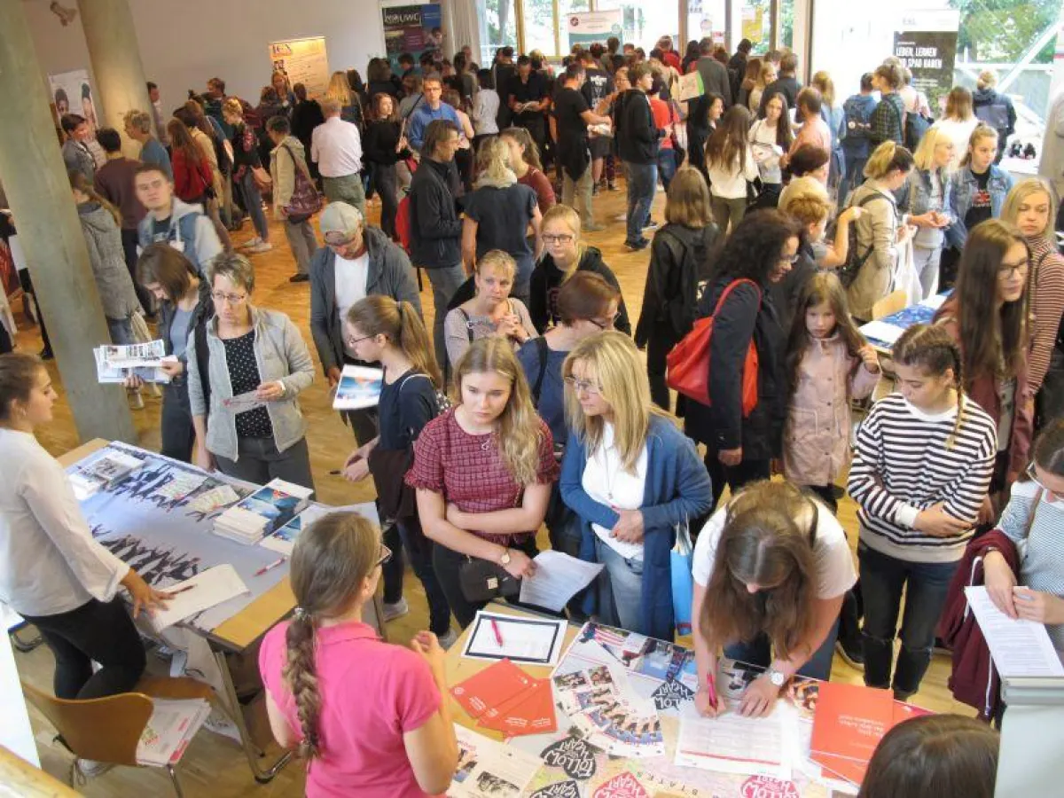 Kostenlose Beratung zu Auslandsaufenthalten auf der JugendBildungsmesse