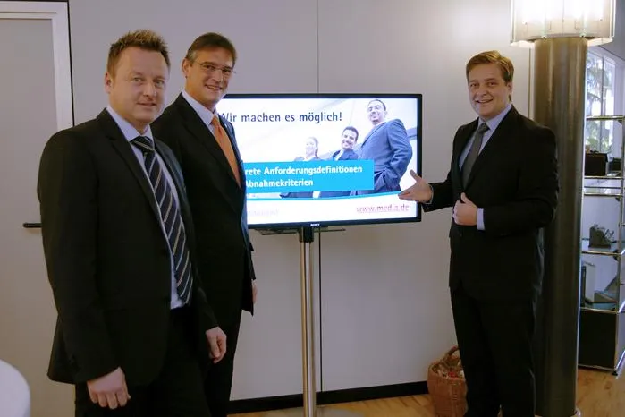 Bild: Digitale Werbebotschaften / INSTORE TV - Bayreuther Unternehmen bietet neues Marketingkonzept.