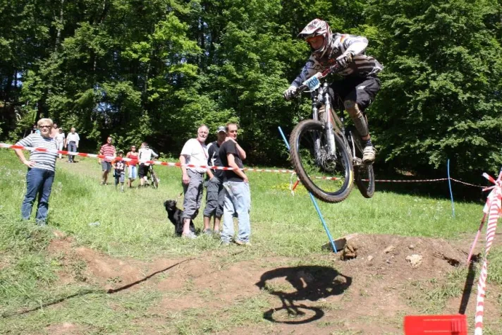 Bild: Bayerische Downhillmeisterschaft auch 2010 in Osternohe