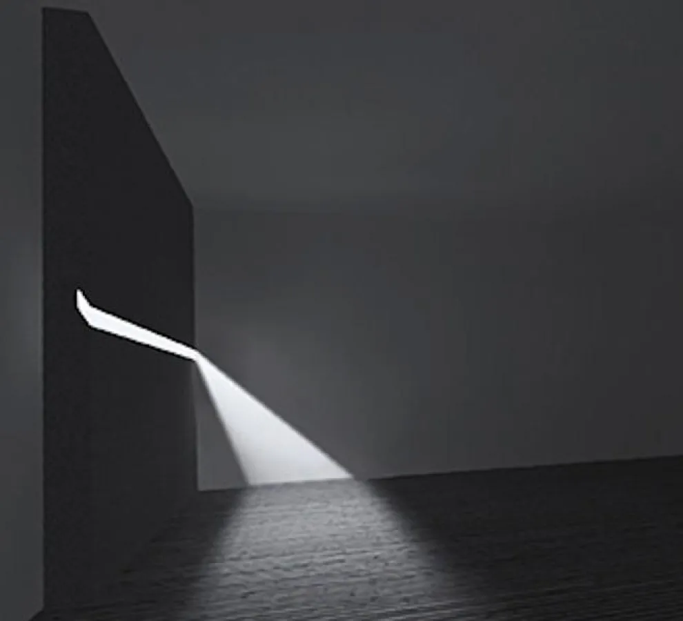 Licht kommt einfach aus der Wand