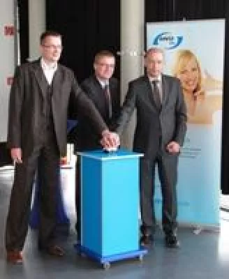 Bild: envia TEL schließt Kap Zwenkau an Glasfasernetz an