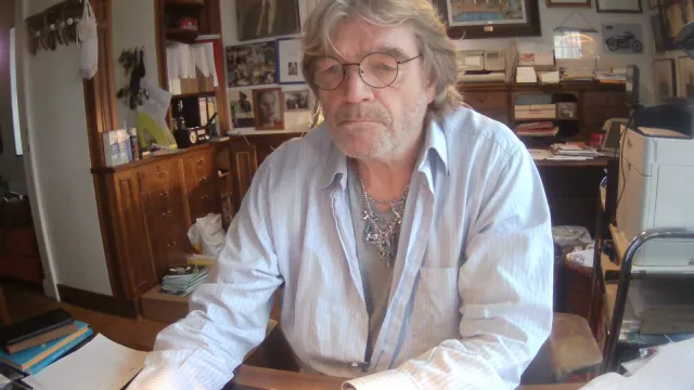 Bild: Text und Ton im Angebot/ Andreas A. Sutter präsentiert Business-Portal „GENAU-DEIN-SONG.rocks“