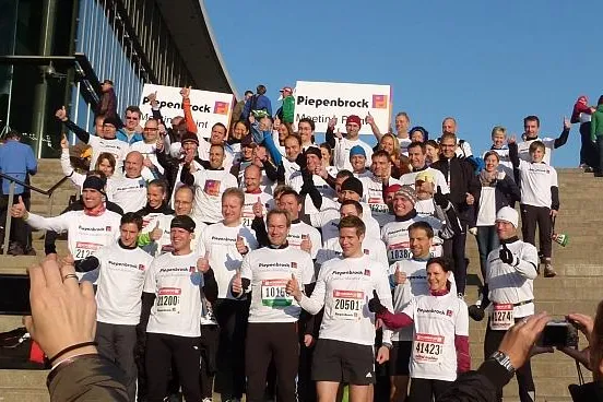 Bild: Höchstleistung mit Engagement beim Dresden-Marathon
