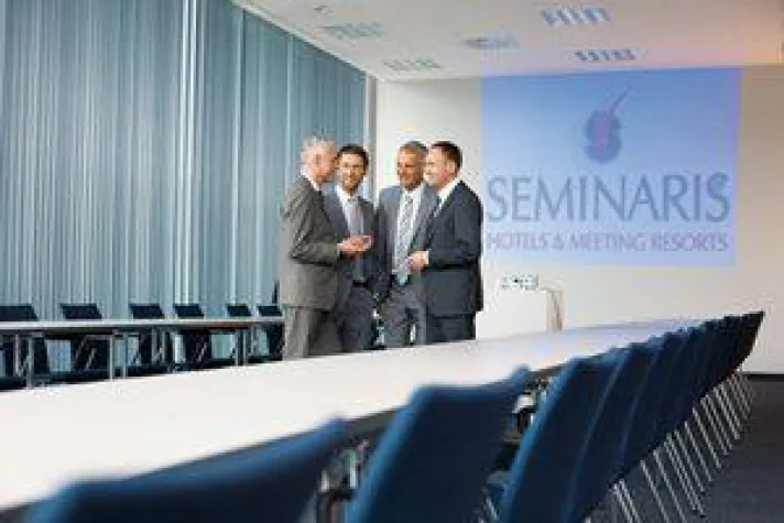 Tagungspreis hat hitzefrei Bild: Tagungspreis hat hitzefrei