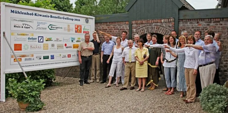 Bargelink.com sponsort Mühlenhof-Kiwanis-Benefiz-Golfcup 2010 Bild: Bargelink.com sponsort Mühlenhof-Kiwanis-Benefiz-Golfcup 2010