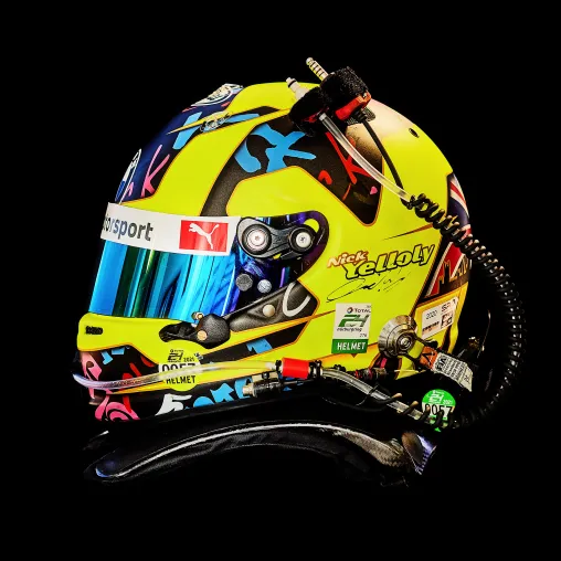Bild: Rennsport Foto-Edition "Helmets" von Anja Behrens erschienen