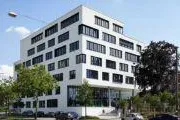 Bild: Vorteile von Immobilien-Investitionen mit stabilen Finanzerträgen nutzen
