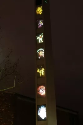 Bild: BORNHEIM LEUCHTET- KUNST AM TURM