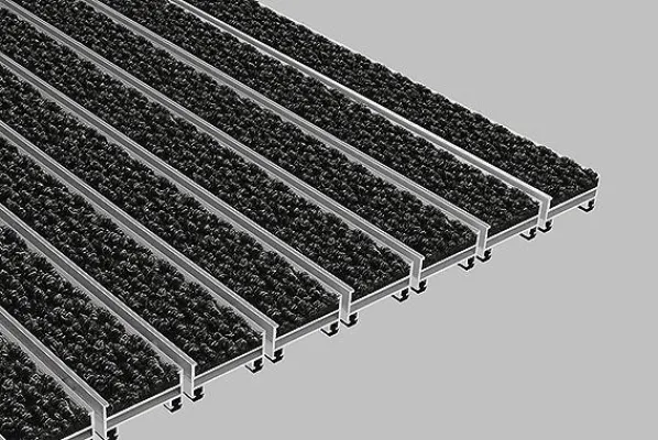 Bild: Nachhaltigkeit im Fokus: Hocheffizient und vollständig recyclebar – FUMA Eingangsmatten-Systeme "GREEN MOTION"