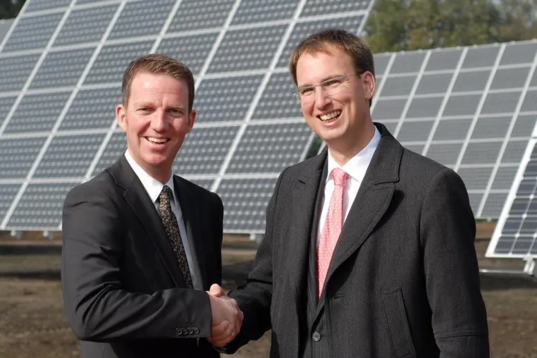 Bild: KEMPER zeigt Einsatz- und Finanzierungsmöglichkeiten für Solarparks