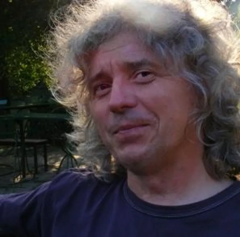 Peter Gentsch, Musikverleger, Komponist, Sänger und Gitarrist