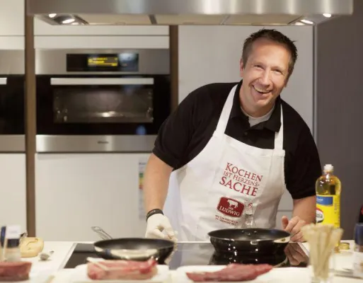 Bild: Die Steakschaft: Dirk Ludwigs fleischgewordene Experimentierwerkstatt mit Lehrauftrag