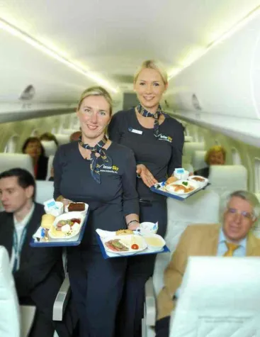 Bild: Köstlich Fliegen mit InterSky