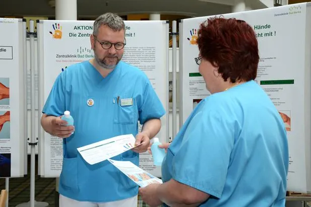 Bild: „Aktion Saubere Hände“ - Hygiene im Krankenhaus ein wichtiges Thema in der Zentralklinik Bad Berka