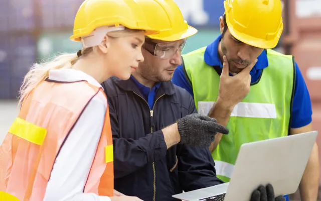 Wartungsmanagement in der Logistik - Der Wartungsplaner als Kostensenker für Logistikunternehmen Bild: Wartungsmanagement in der Logistik - Der Wartungsplaner als Kostensenker für Logistikunternehmen