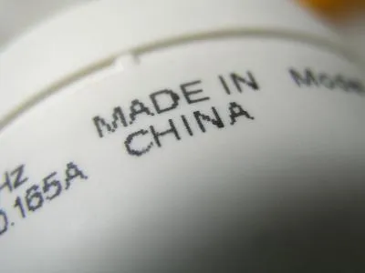 Bild: Vor Ort Prüfung von Spielzeug und Gebrauchsgütern in China und Vietnam