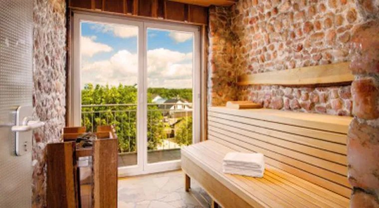 Wellness mit Bauch – soll Sie auch Bild: Wellness mit Bauch – soll Sie auch