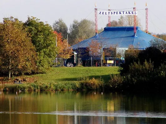 Bild: Zeltspektakel zum letzten Mal auf dem Festplatz am Schäferhauser See in Wendlingen