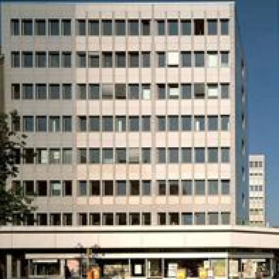 Das Büro-/Geschäftshaus 