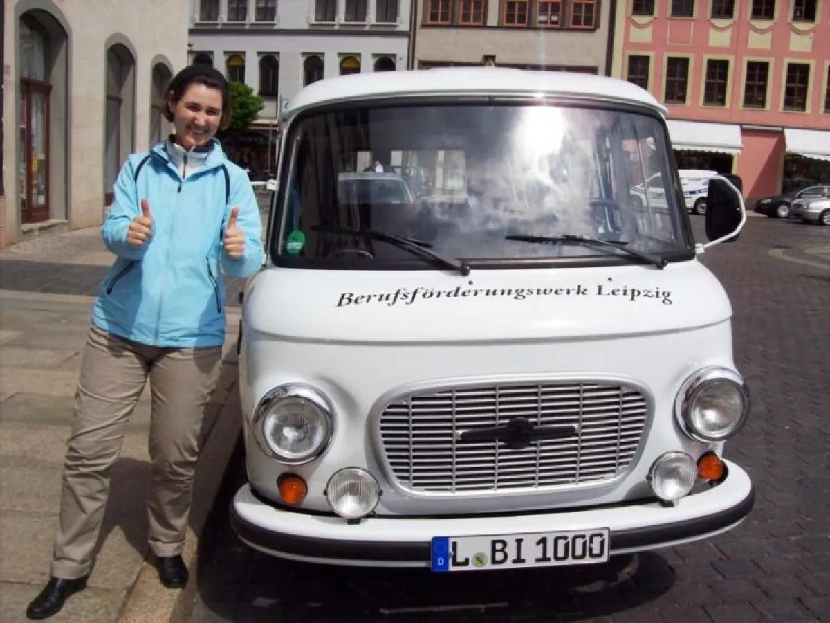 Corinna Schulze freut sich auf den Start der Infomobiltour mit dem BARKAS