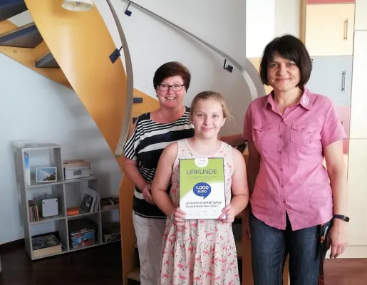 Bild: McDonald’s Kinderhilfe Stiftung wird mit 1.000 Euro durch die Town & Country Stiftung gefördert