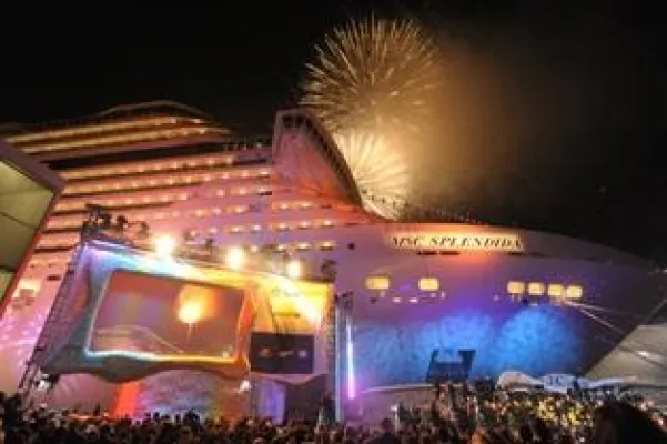 Bild: Sophia Loren tauft die MSC Splendida in Barcelona