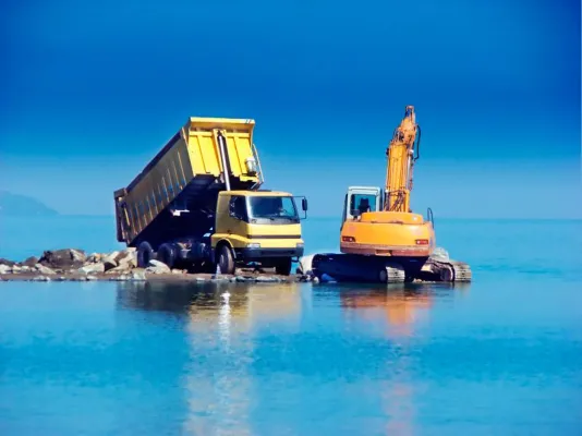 Bild: Wie Telematik den Verleih von Baumaschinen effizienter macht