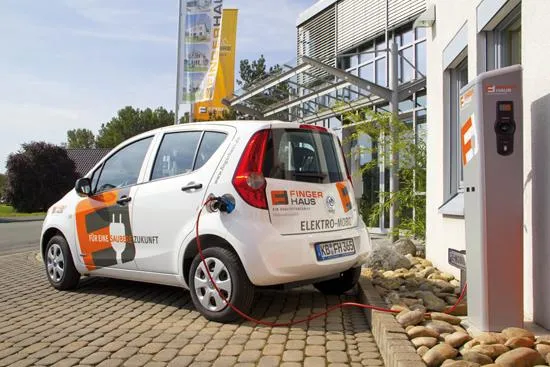 Elektroauto für Kunden und Mitarbeiter Bild: Elektroauto für Kunden und Mitarbeiter