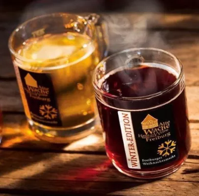 Bild: Die Winter-Edition, der Premium-Glühwein der Alten Wache – Haus der badischen Weine in Freiburg