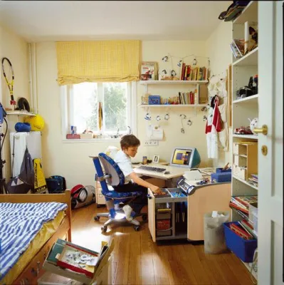 Schräge Tische – gerade Haltung - Schreibtischsystem basic für gesundes Lernen Bild: Schräge Tische – gerade Haltung - Schreibtischsystem basic für gesundes Lernen