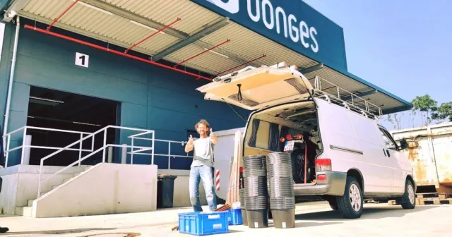 Bild: Dönges, Systemlieferant für die Feuerwehr, spendet 20.000 Euro für Flutopfer