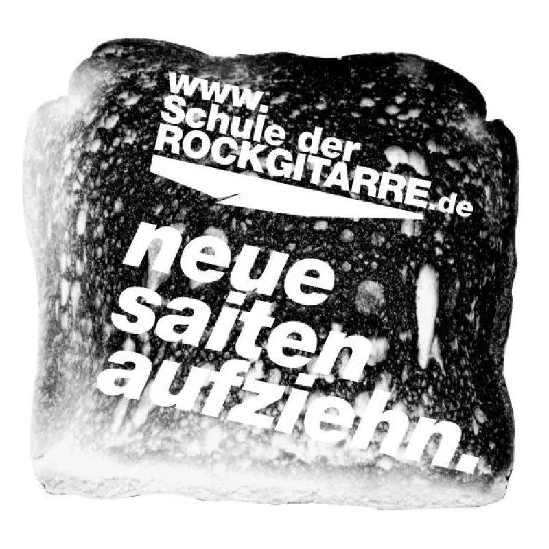 Neue Saiten aufziehen - Schule der Rockgitarre ist online!