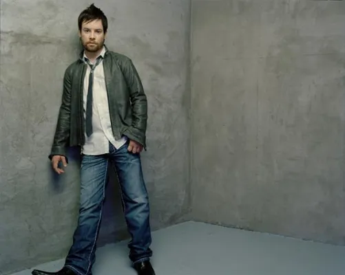 Bild: SKECHERS VERPFLICHTET AMERICAN IDOL-GEWINNER DAVID COOK ZU WELTWEITEM DEAL