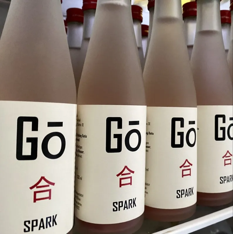 Go-Sake bringt Sparkling Sake nach Deutschland (© Go-Sake)
