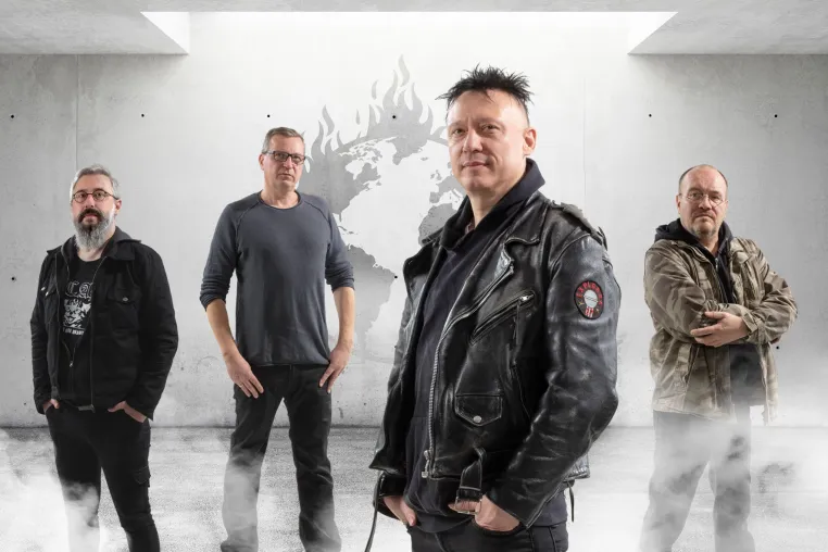 Bild: 300.000 Views in 3 Tagen: Punkband trifft Nerv der Klimadebatte 